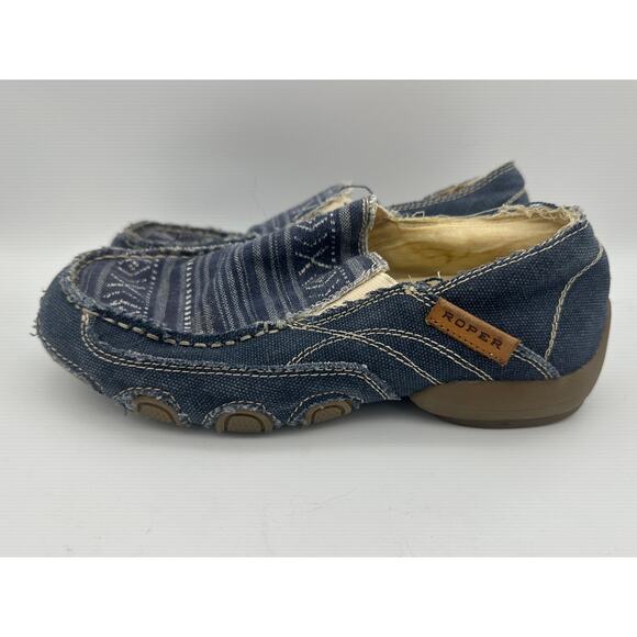 Roper Women's Distressed Denim Moccasins - Picture 7 of 7